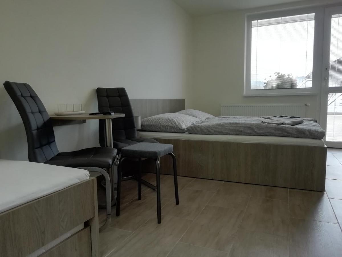 Vila Lada Dedinky Buitenkant foto